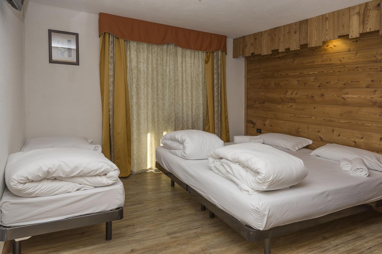 Hotel Clotes Sauze D'Oulx Exterior foto