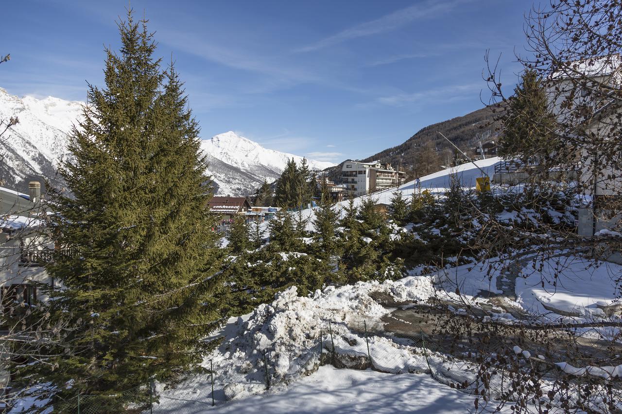 Hotel Clotes Sauze D'Oulx Exterior foto