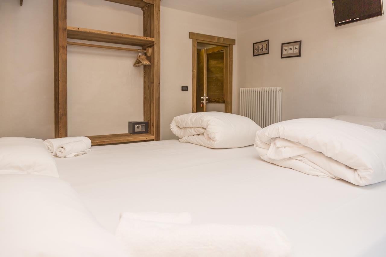 Hotel Clotes Sauze D'Oulx Exterior foto